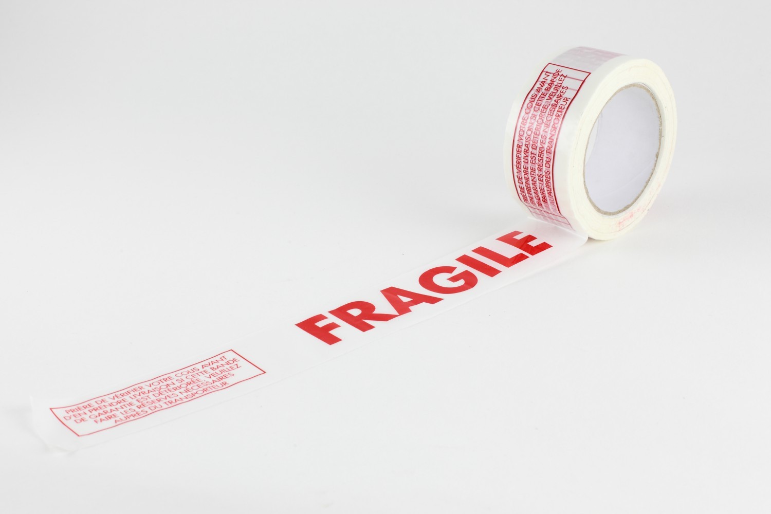 RUBAN ADHESIF Blanc Imprimé "FRAGILE" 100mètres x 5cm